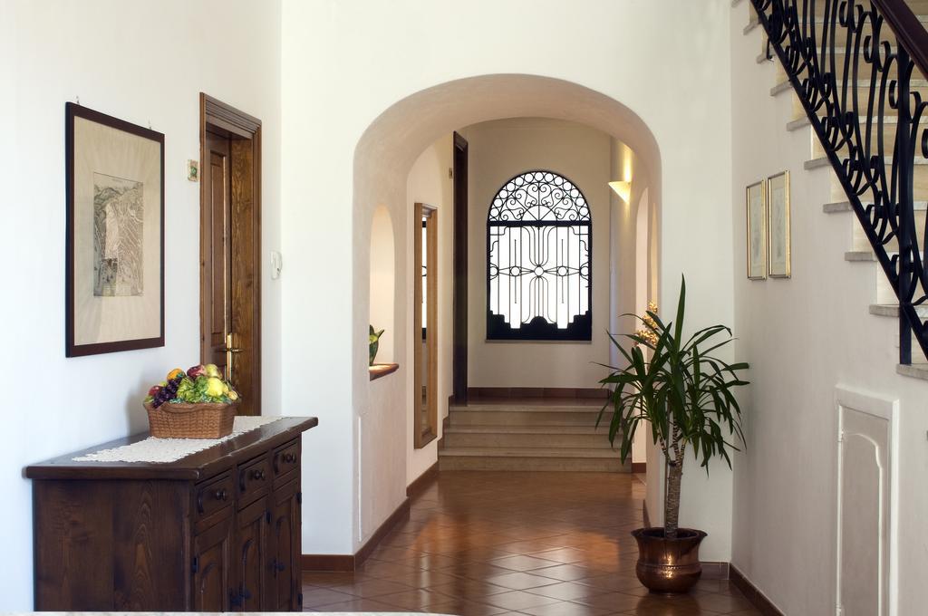 Hotel Villa Angelica ラッコ・アメーノ エクステリア 写真